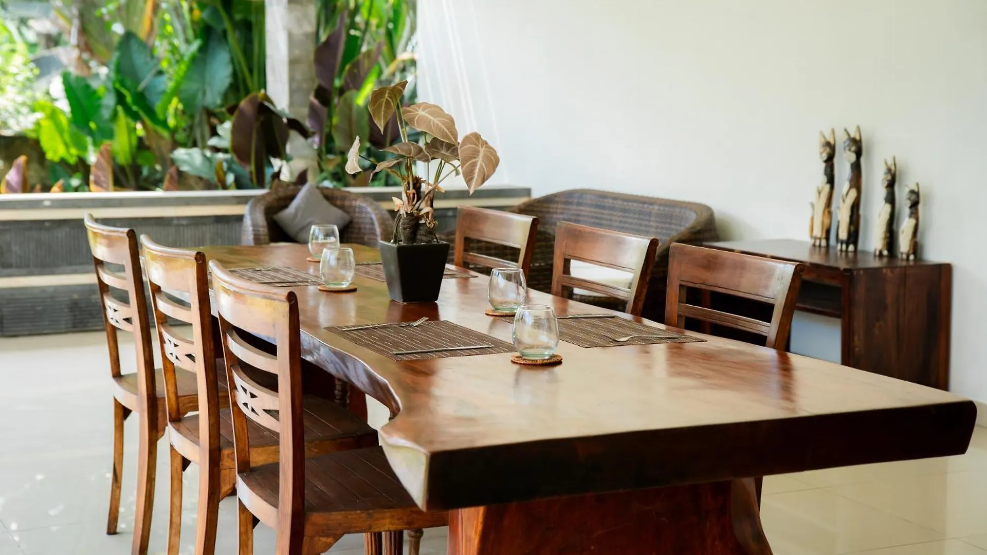 The Sakara Ubud Villas By Pramana Villas 0*, Ubud (Bali)